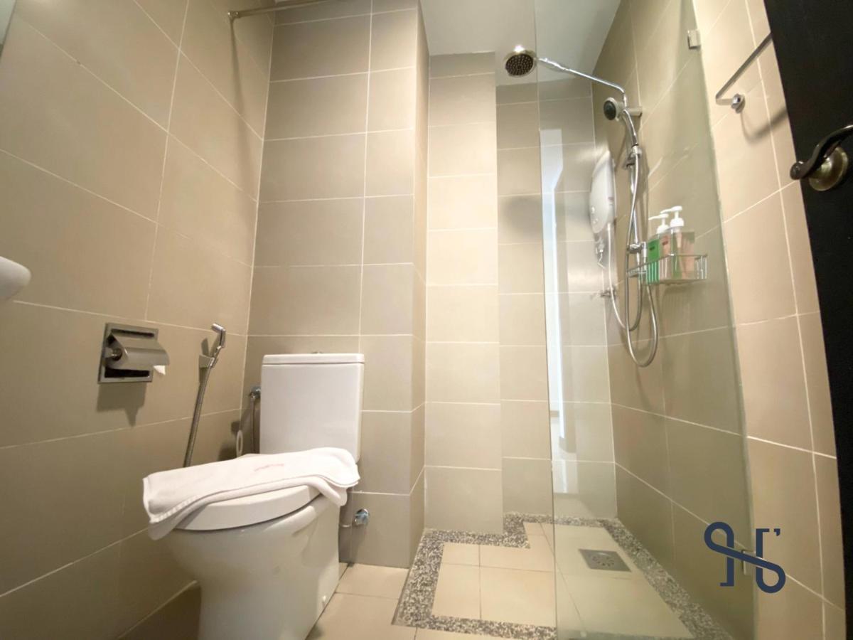 Homesuite' At Oceanus Pelagos Homestay *