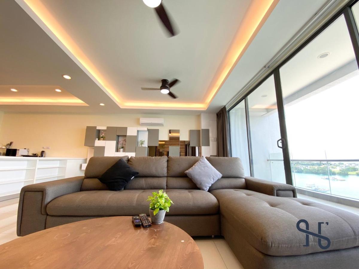 Homesuite' At Oceanus Pelagos Homestay *